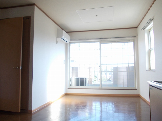 Living and room