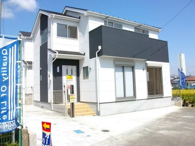 Same specifications photos (appearance). Same specifications