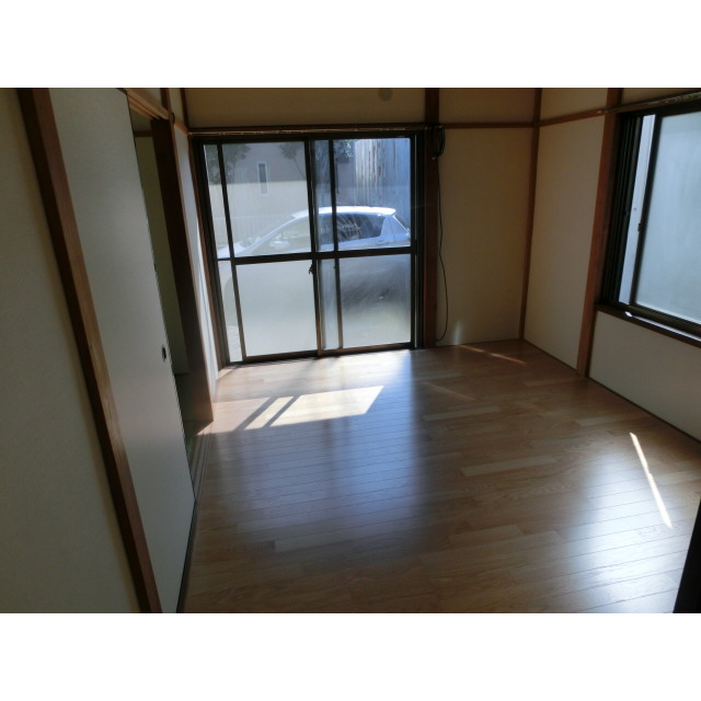 Living and room