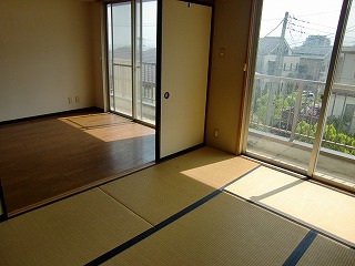 Living and room
