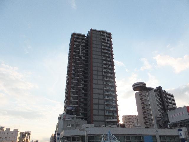 Local appearance photo. Local (11 May 2013) Shooting