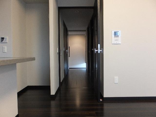 Other introspection. Indoor (11 May 2013) Shooting