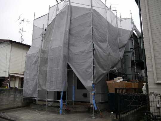 Local appearance photo. Is also a good many living environment is also near to commercial facilities in the interior and exterior renovated house of a quiet residential area.