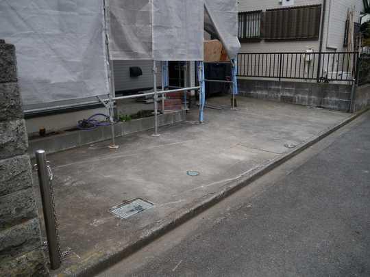 Parking lot
