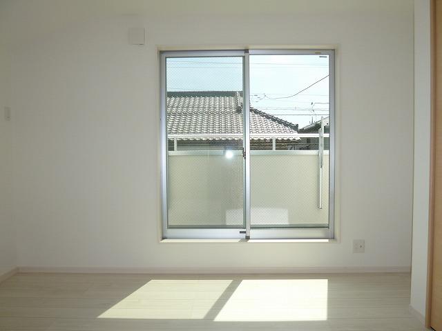 Non-living room. Western-style -1