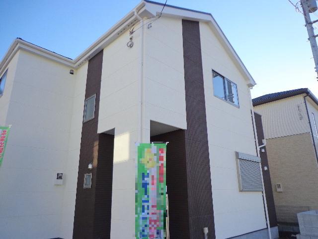 Local appearance photo. 7 Building Exterior Photos