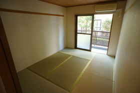 Living and room. Japanese-style room 6 Pledge (air-conditioned)