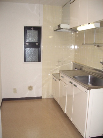 Kitchen. Easy-to-use kitchen. 