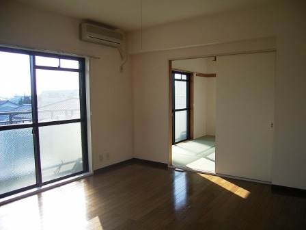 Living and room