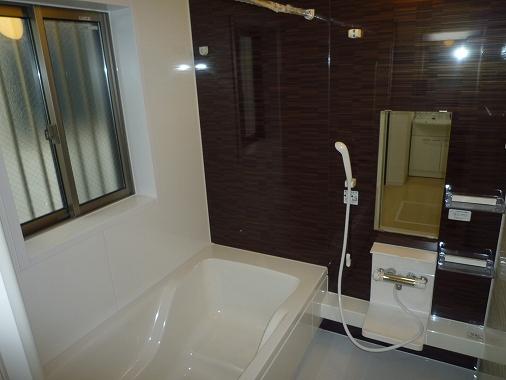 Bathroom. 7 Building bathroom