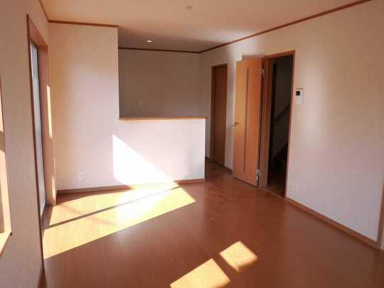 Living. All room pair glass