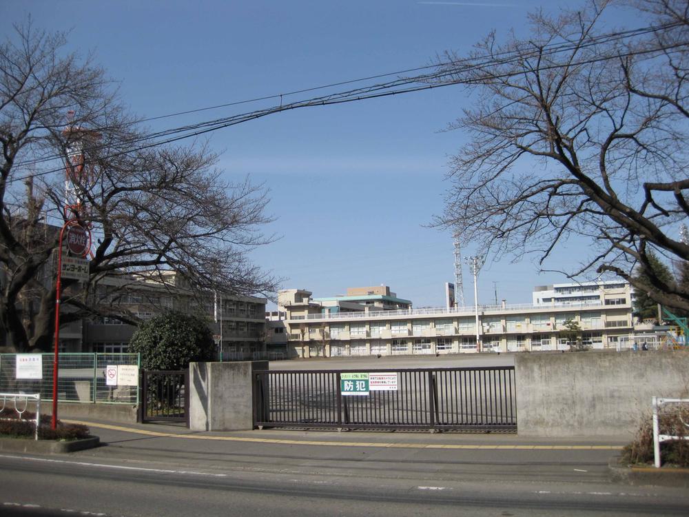 Primary school. 727m to Sagamihara City Central Elementary School