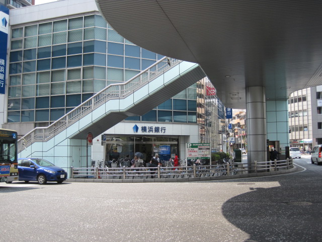 Bank. Bank of Yokohama until the (bank) 530m