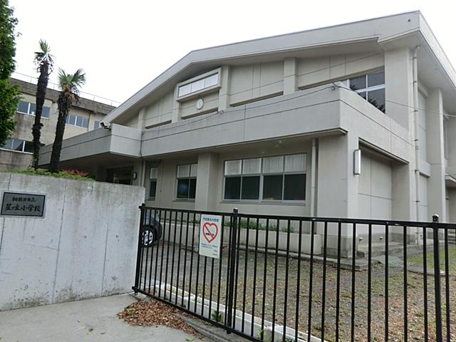 Primary school. 673m to Sagamihara Municipal Hoshigaoka Elementary School