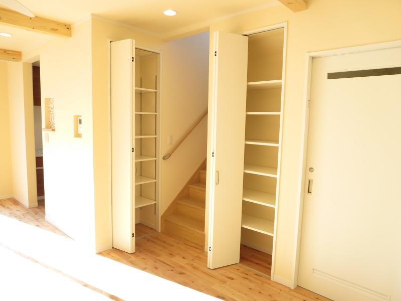 Receipt. Be housed rich and organized is fun.