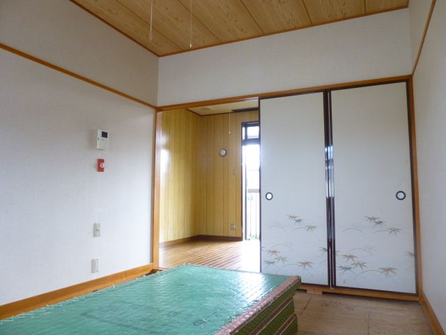 Living and room. ◇ relaxed intimate Japanese-style rooms ◇