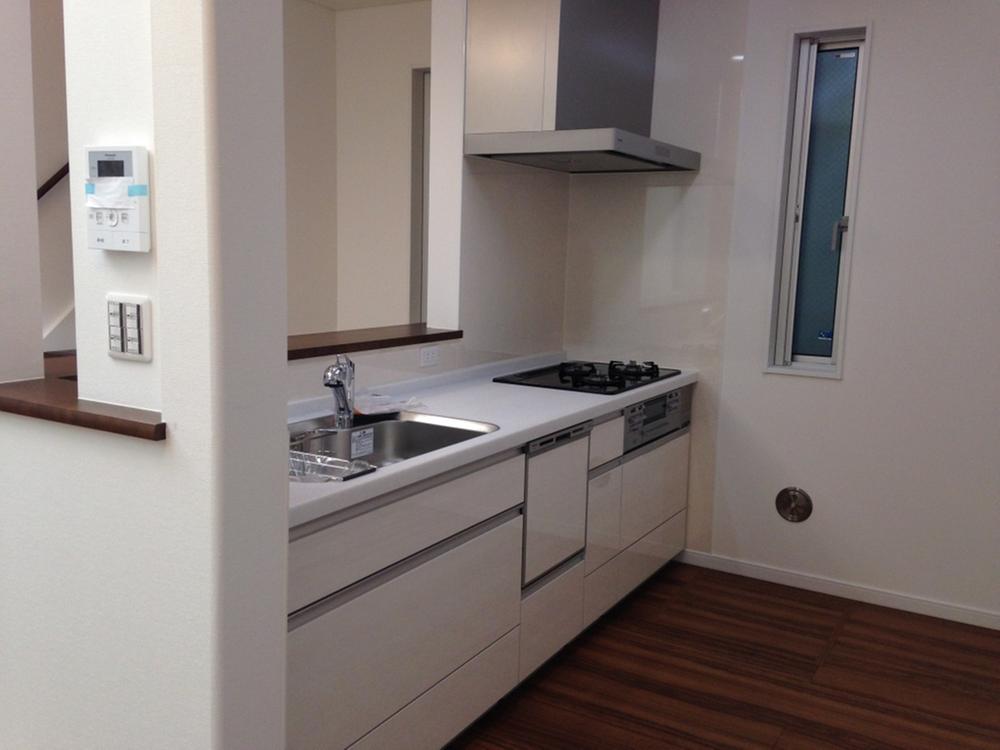 Kitchen.  ☆ No.B-10 Building ☆