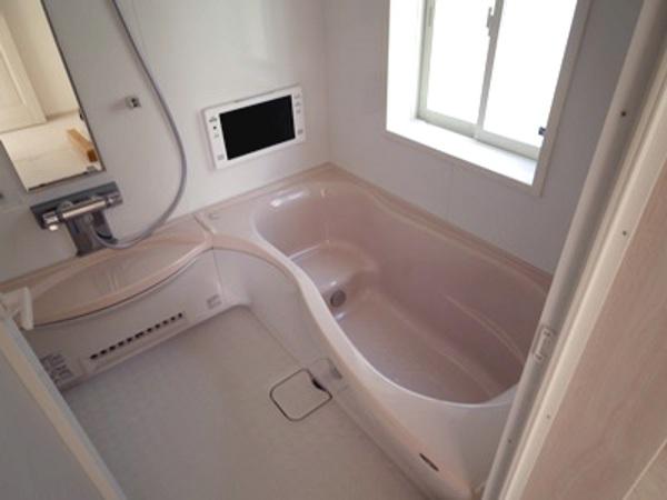 Bathroom. Indoor (12 May 2013) Shooting