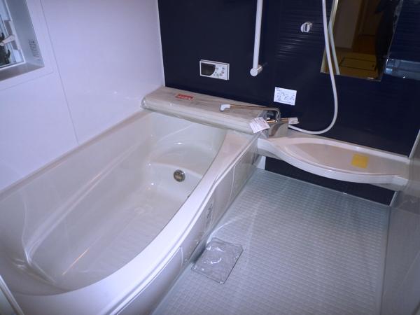 Same specifications photo (bathroom)