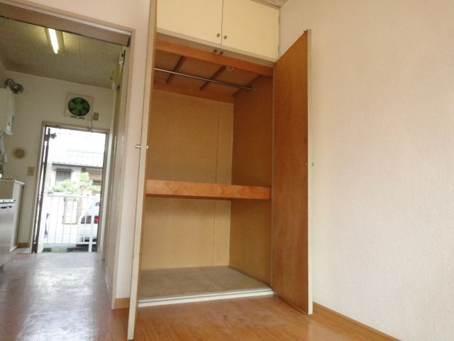 Receipt. ◇ hanger that can be used as a closet comes with ◇