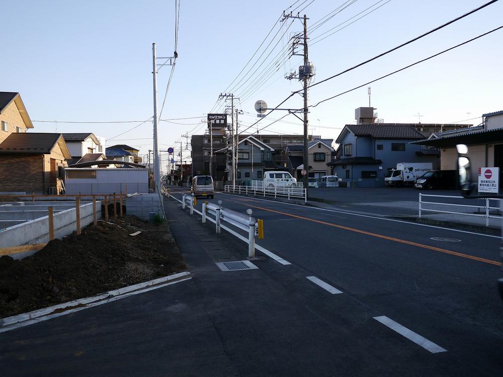 Local photos, including front road. Vanden Station 7 minutes walk