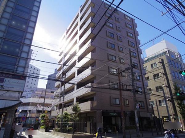 Local appearance photo. Local (11 May 2013) Shooting