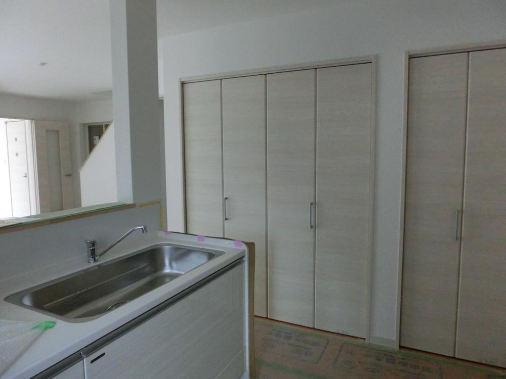 Living. Indoor (12 May 2013) Shooting