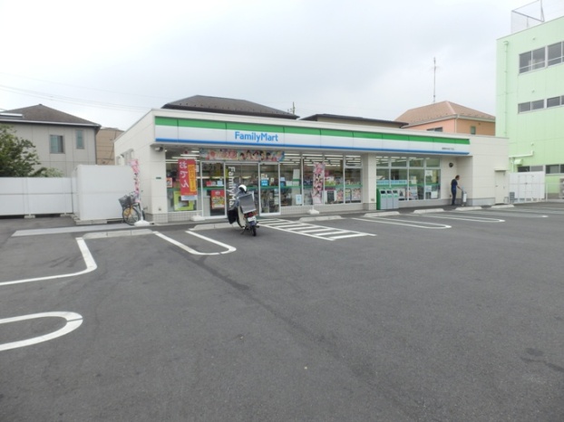 Convenience store. FamilyMart Sagamihara center Chome store up (convenience store) 376m