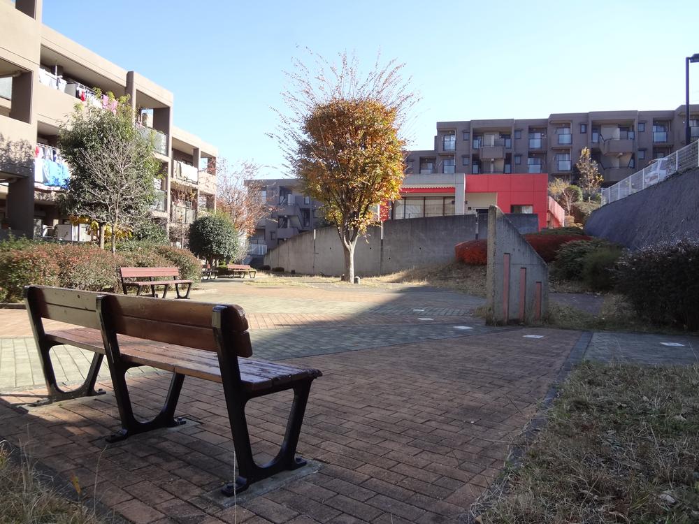 Other common areas. Shared courtyard (December 2013) Shooting