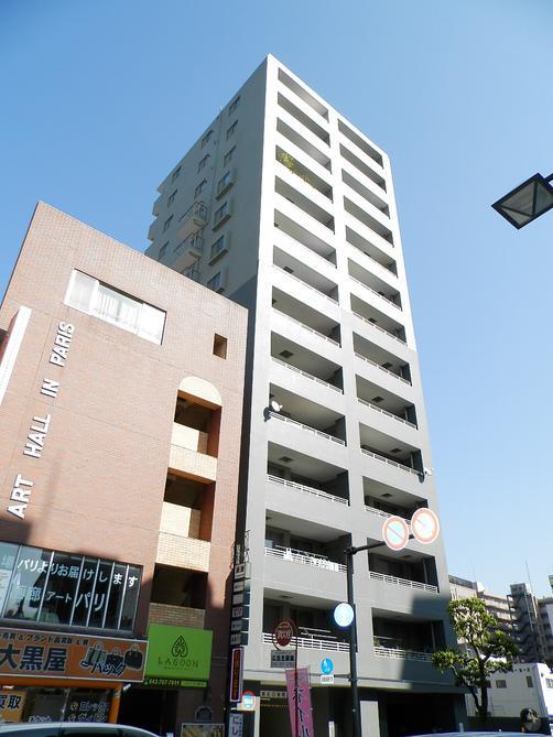 Local appearance photo. Local (12 May 2013) is a 6-floor portion of a recorded high-rise apartment ☆