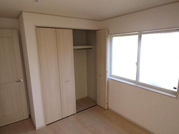 Non-living room. Building 2 Indoor (11 May 2013) Shooting