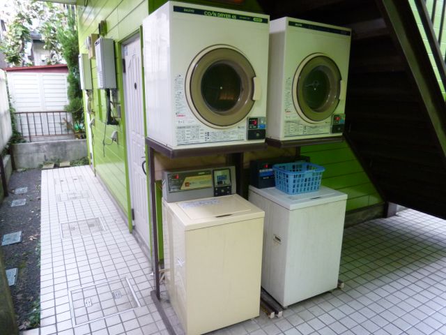 Other Equipment. ◇ is under the stairs of the apartment comes with a coin-operated laundry ◇