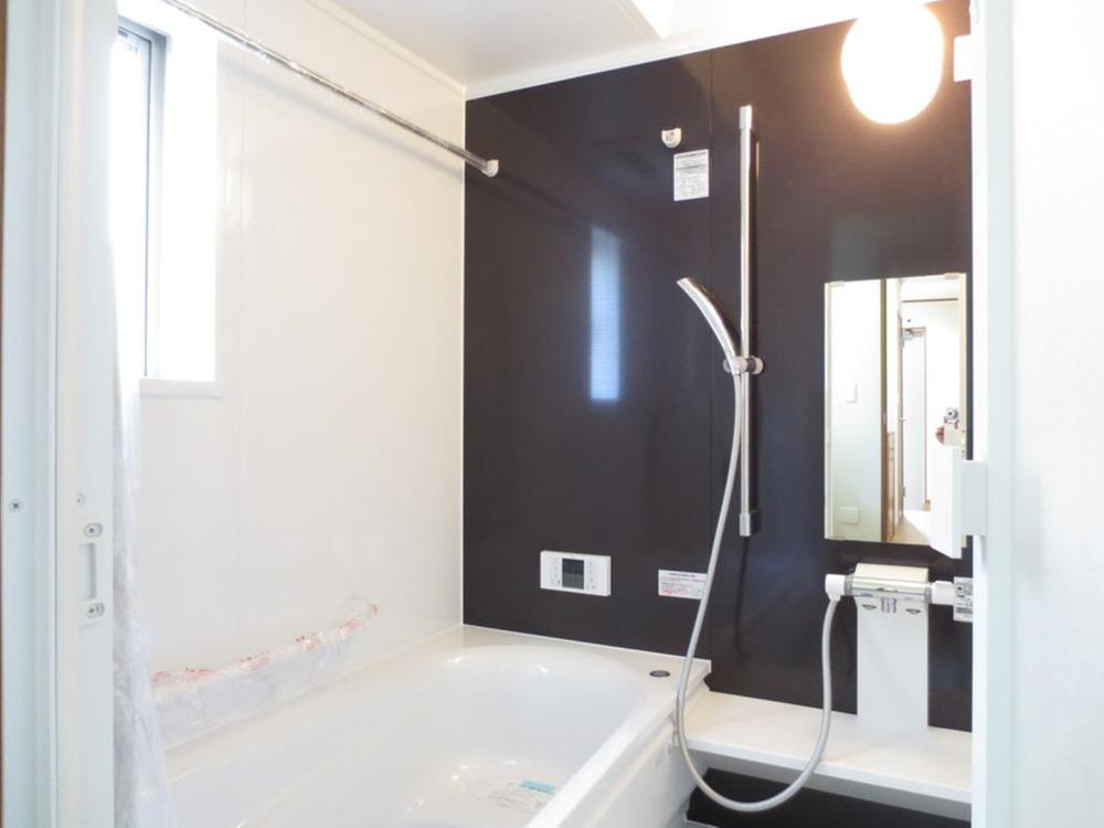 Same specifications photo (bathroom). Same specifications