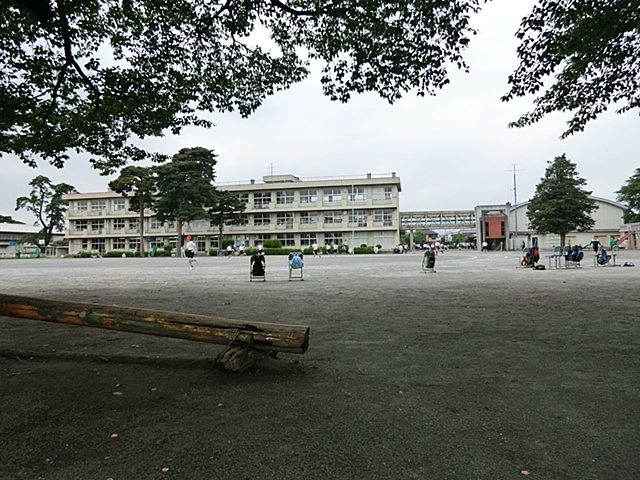 Primary school. 921m to Sagamihara Municipal Yasaka elementary school (elementary school)