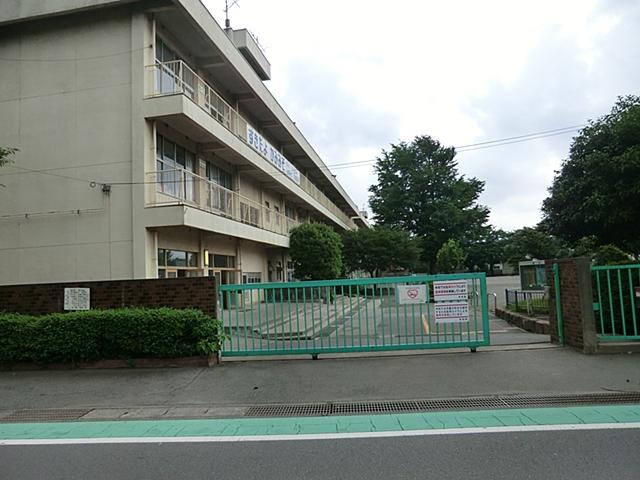 Primary school. 989m to Sagamihara Municipal upper groove Elementary School