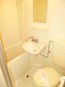 Bath. bus ・ Toilet sharing