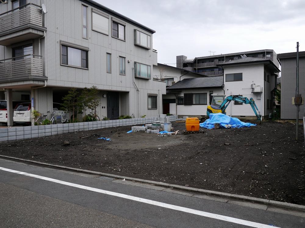 Local appearance photo