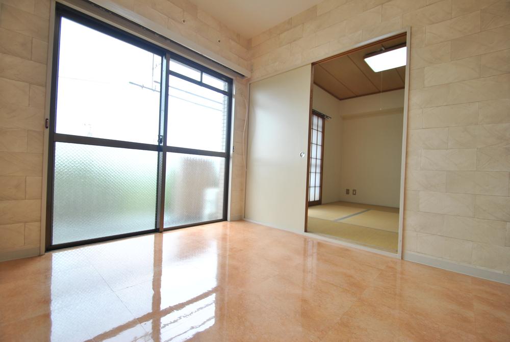 Other introspection. Western-style photo (September 2013) Shooting