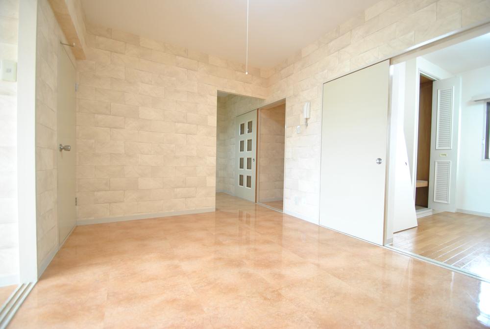 Living. Dining photo (September 2013) Shooting