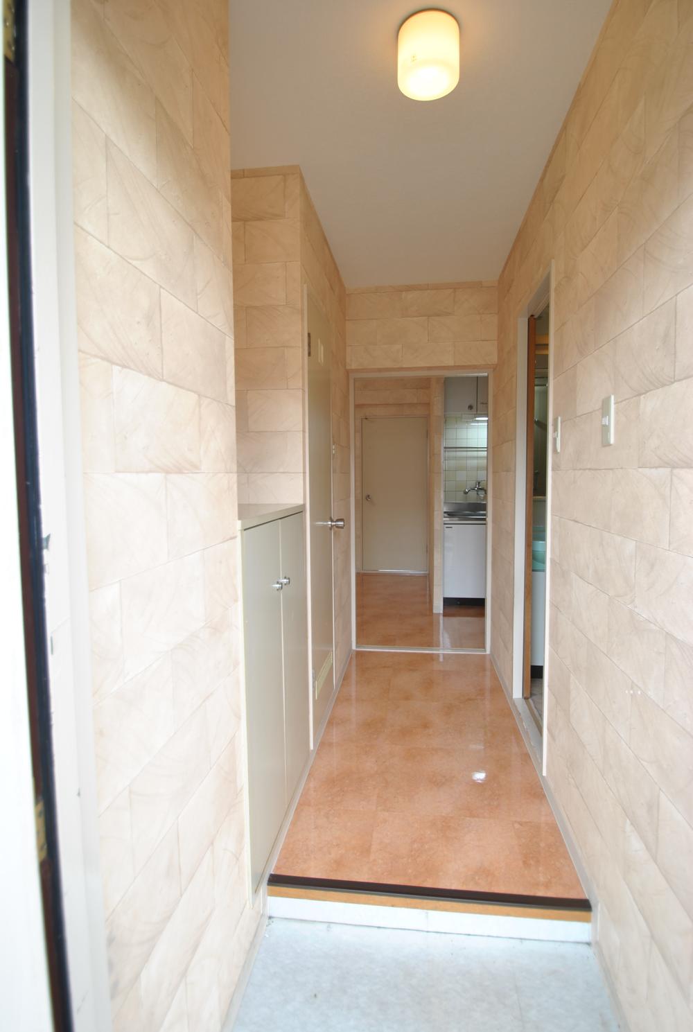 Entrance. Entrance photo (September 2013) Shooting