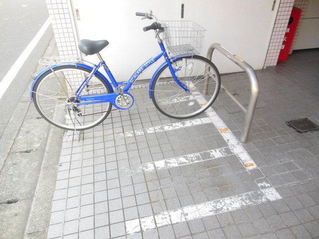 Other common areas. On-site is a bicycle parking lot