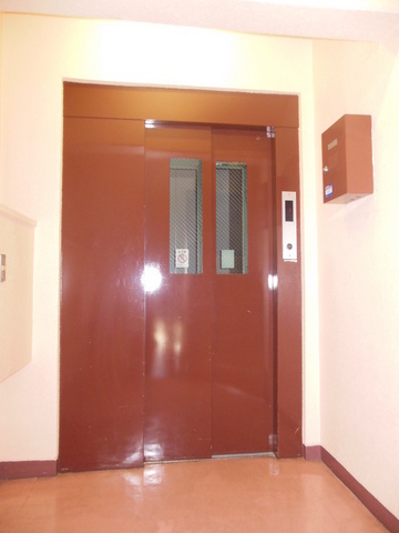 Entrance. There Elevator