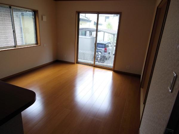 Living. Indoor (10 May 2013) Shooting