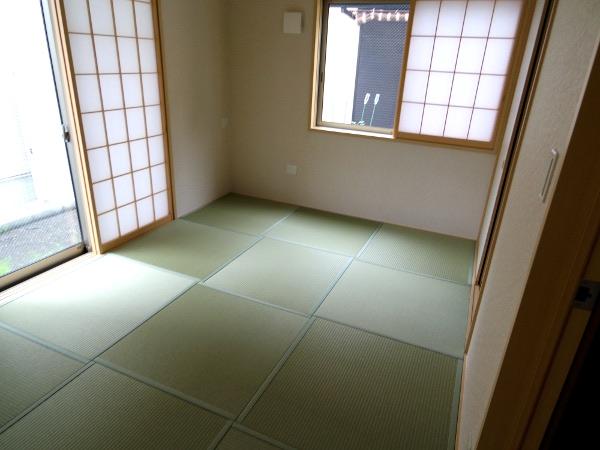 Non-living room. Indoor (10 May 2013) Shooting