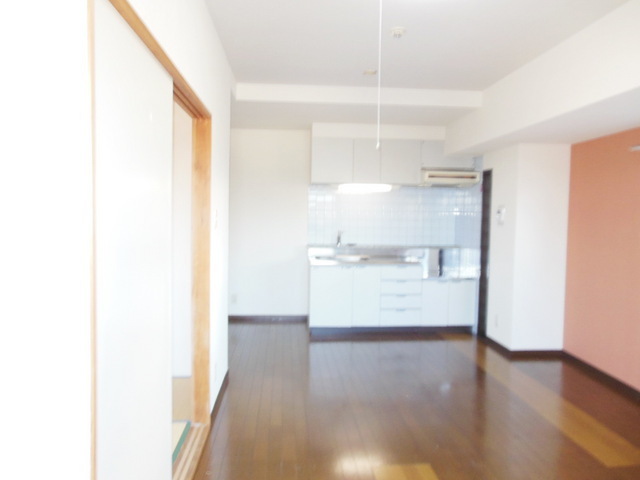 Other room space. Beautiful is living