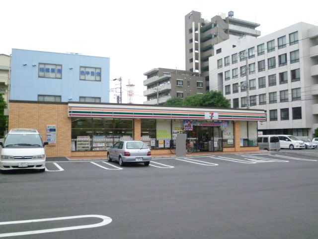 Convenience store. 141m to Seven-Eleven (convenience store)