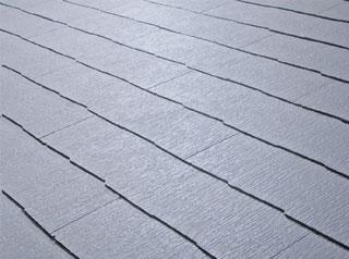 Construction ・ Construction method ・ specification. The building is large shaking during an earthquake heavier if weight is Omokere, High center of gravity of the building Re if shaking is further increased. (In the case of the same intensity in the same structure). Weight per tsubo KMEW roofing materials, Of pottery tile 1  /  2 or less. Also the center of gravity along with the weight of the entire building can be reduced It is kept low, It created a certain sense of stability to the building.