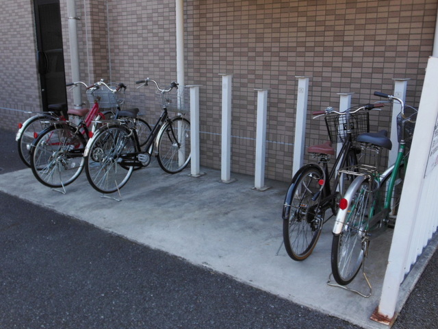 Other common areas. Also equipped with bicycle parking