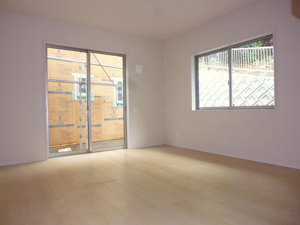 Living. 5 Building Living