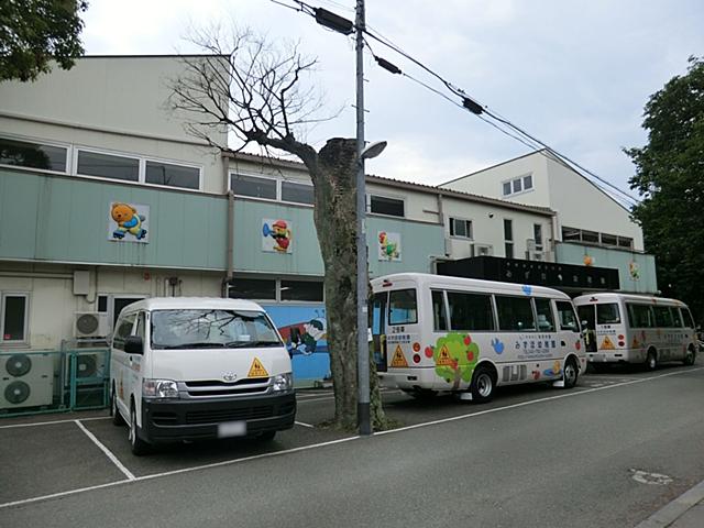 kindergarten ・ Nursery. Mizuho 640m to kindergarten